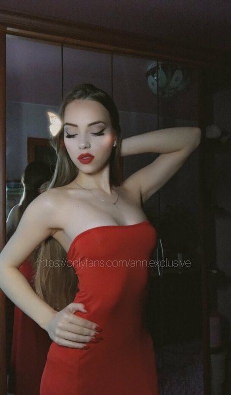 ann exclusive pretty star img