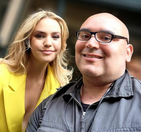 Bailee Madison model nude gallery