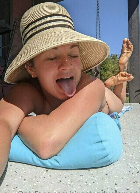 sweetanduntamed pornographic actress pictures