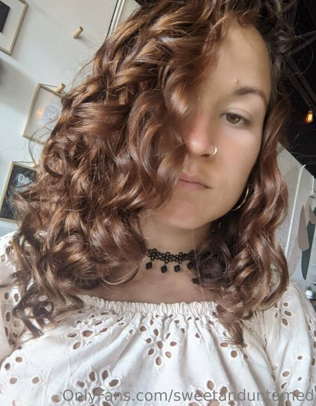 sweetanduntamed free actress pictures