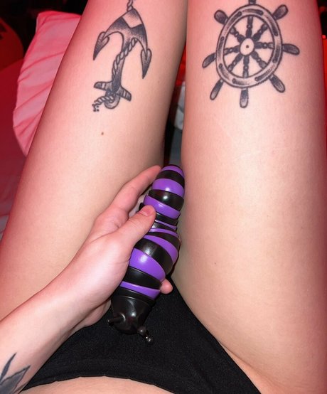 squirt teen onlyfans nice picture