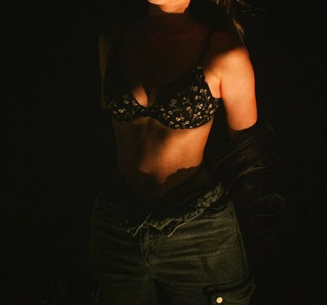 Ivy Erino pornstar free pictures