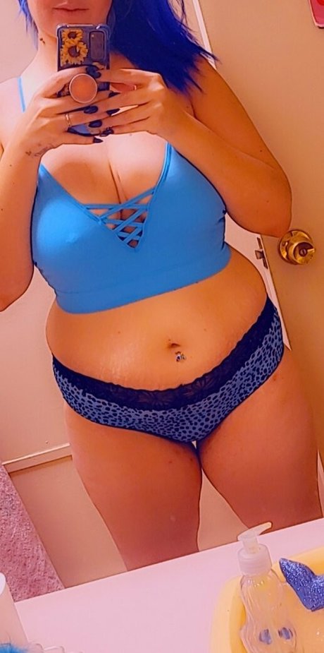 blubodygloss hot pornstar pictures