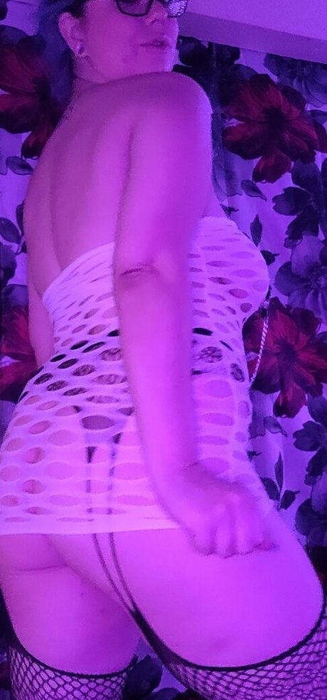 blubodygloss model galleries