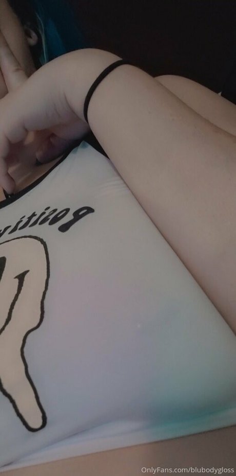 blubodygloss model sex picture