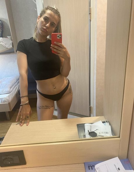 real twin onlyfans top gallery