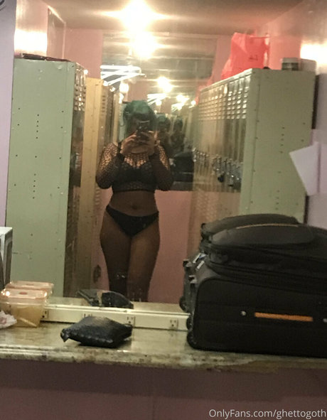 ghettogoth model nice galleries