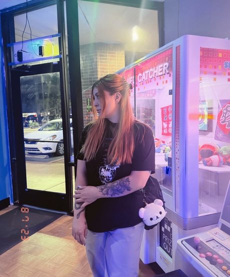 Ashlynn Arias star xxx pictures