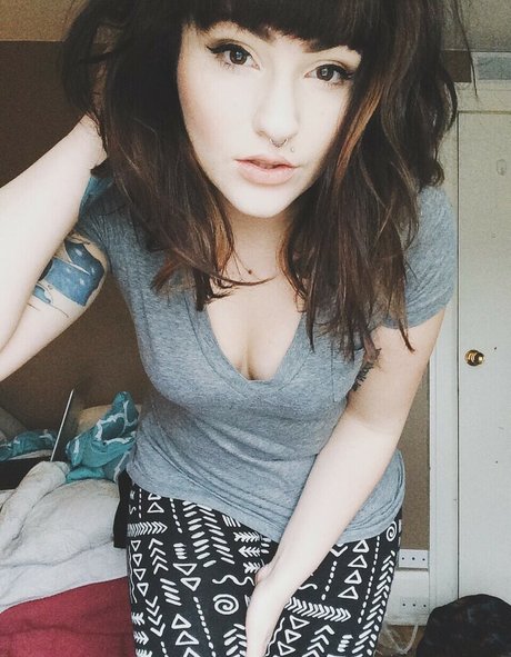 Lala Kitty model pretty images