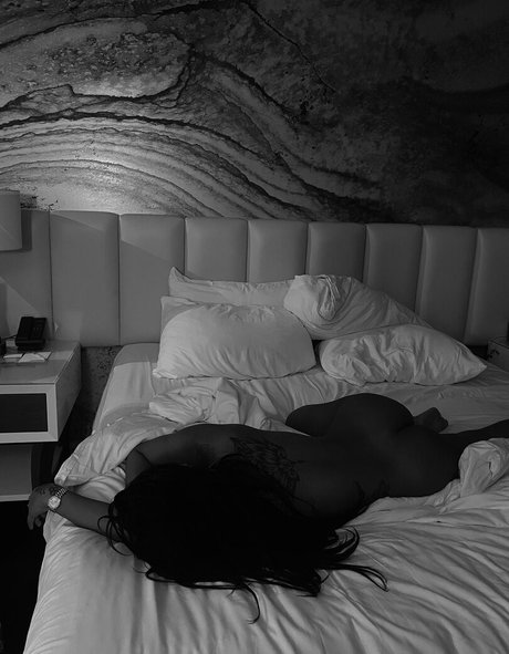 London Autumn nice model archive