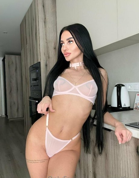 chantalfoxx sexy model photos