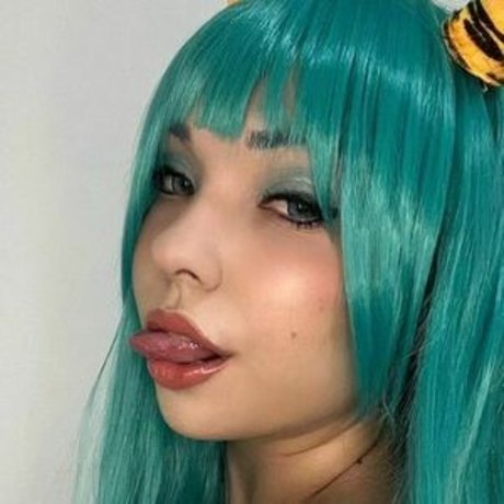 Nyawmilk nude actress pictures