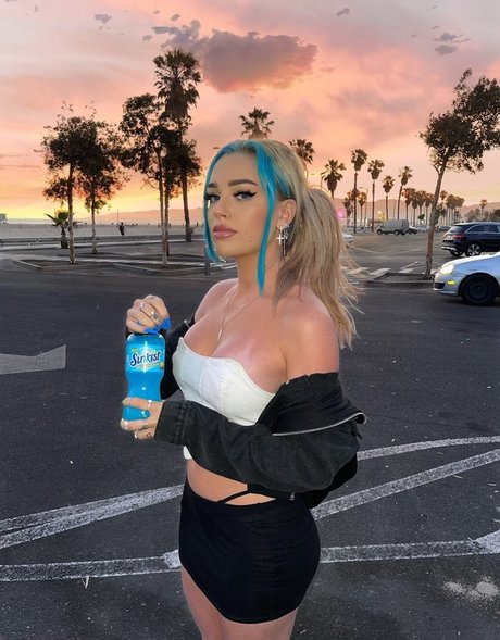 Viperous model hd images