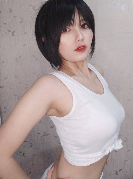 Rue cosplayer sexy pornstar pictures