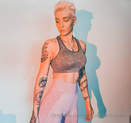 who on earth is anna pornstar top archive