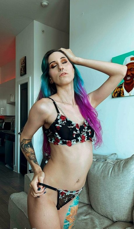 british blonde onlyfans art porn gallery