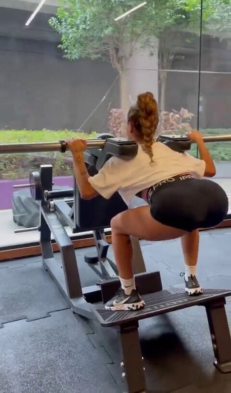 neskaranow model free image