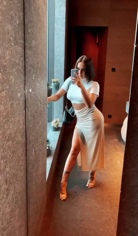 neskaranow pornstar perfect images