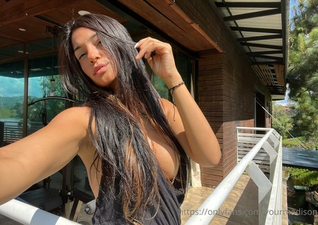 yourmadison model exclusive pictures