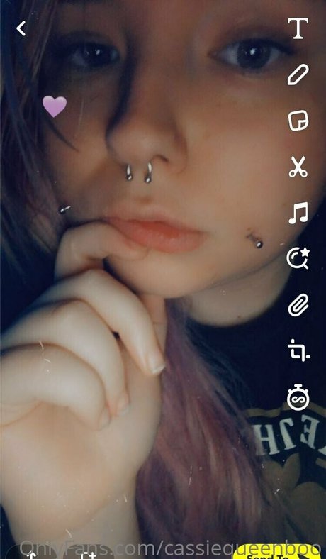 cassiequeenboo pornstar pretty pictures