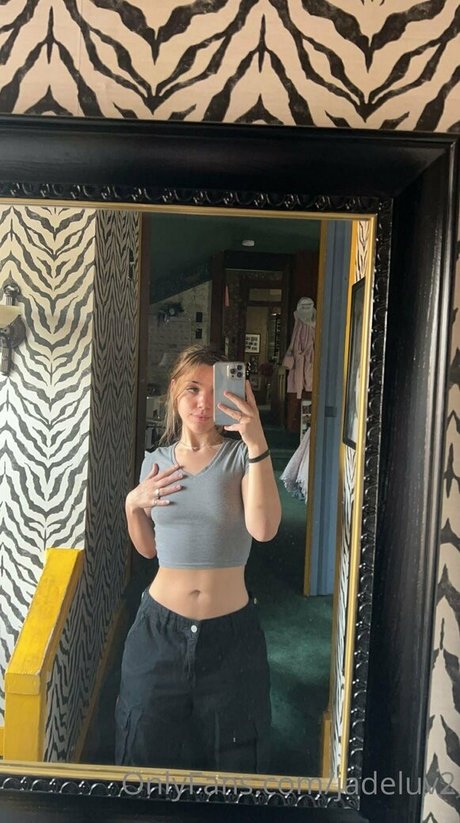 jadeluv2 exclusive pornstar picture