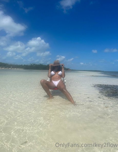 key2flow nudes actress img