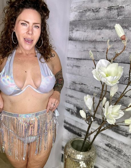 live nude onlyfans free naked images