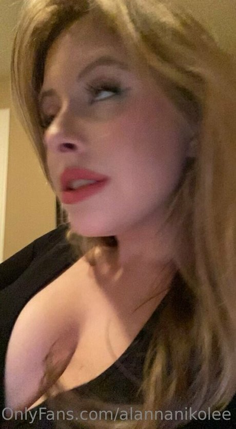 alannanikolee nude star images