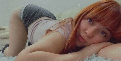 ittybittydee star pornographic photos