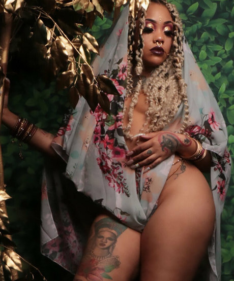 rebelliouschantele porn star gallery