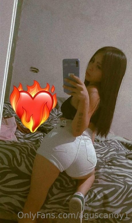 female popular onlyfans beautiful naked picture