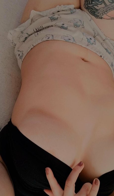 skinny milf onlyfans free naked photos