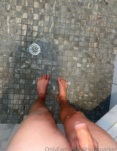 itsjustparker beautiful model img