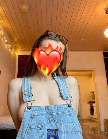 cencherry pornstar high quality pictures