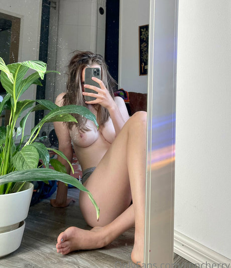 cencherry pornstar pretty pic