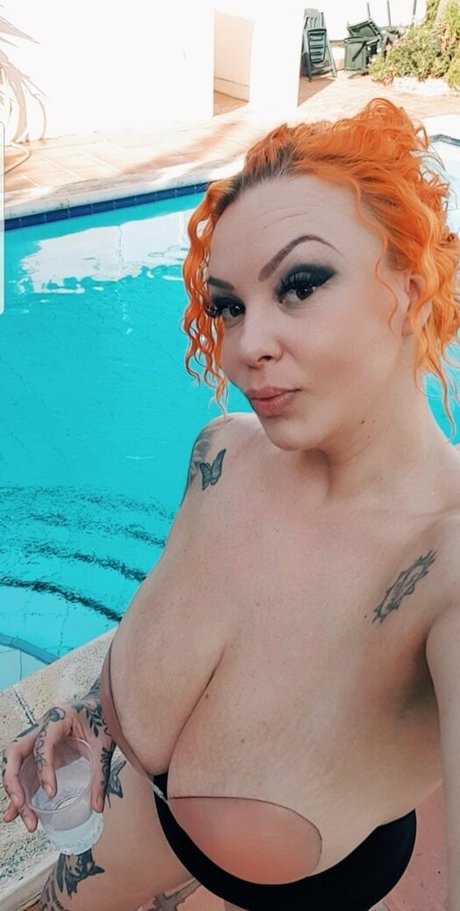 mingnaa naked actress pictures