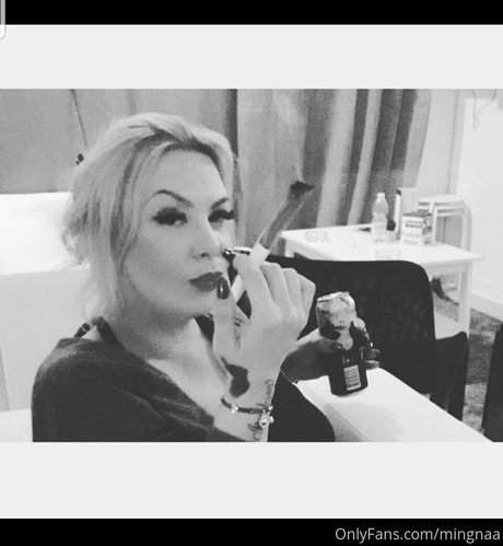 mingnaa hot star pic