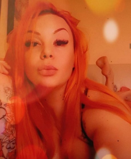 mingnaa perfect model pictures