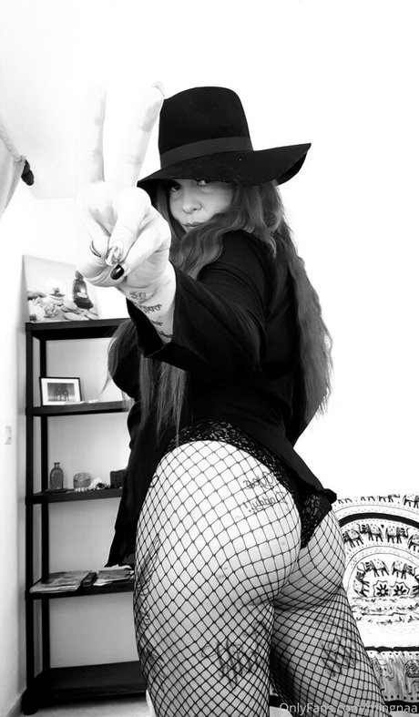 mingnaa star adult image