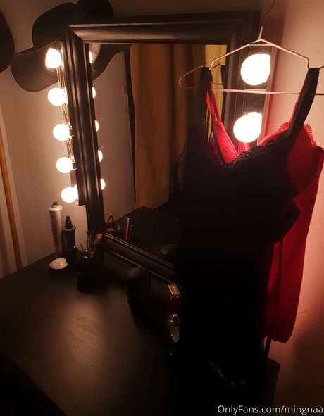 ebony smoking onlyfans erotic pic