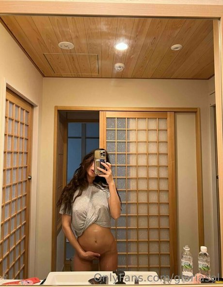 mommy onlyfans hot sexy photos