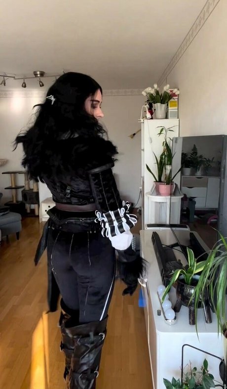 yaboielina pornstar sexy image