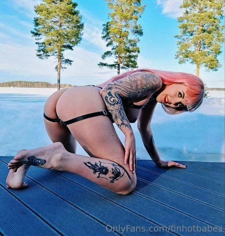 finhotbabes model top gallery