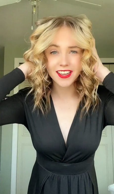 hairy vagina onlyfans hot nude pic