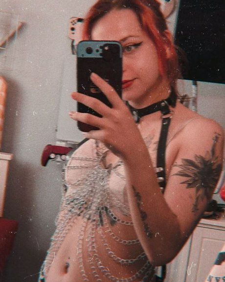 xhuronax art star gallery