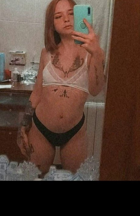 xhuronax nudes star picture