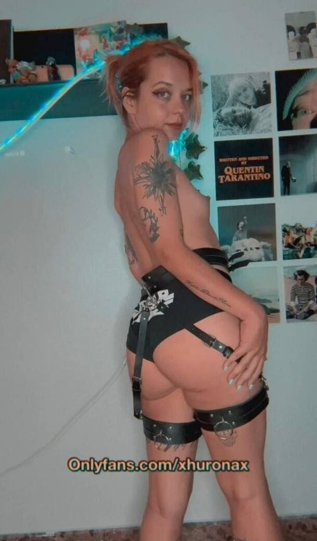 xhuronax model hd image