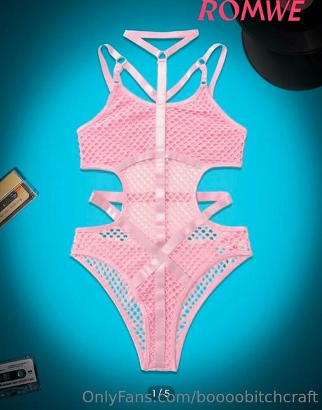 boooobitchcraft model top picture