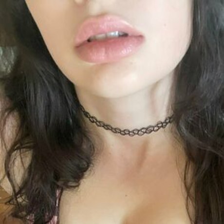 Missakattt model images