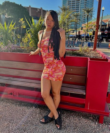 old young lesbian onlyfans hd images